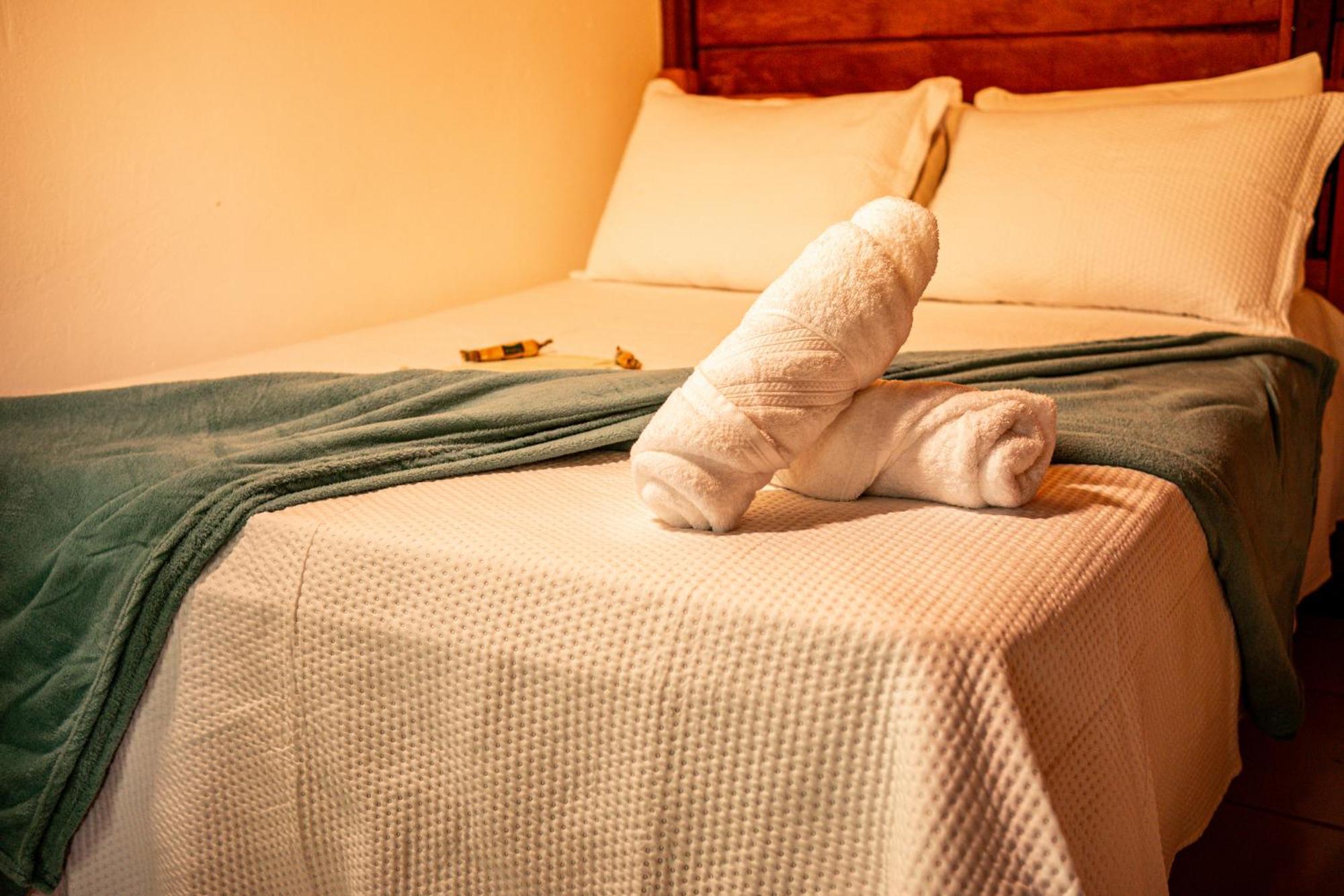 Refugio Mari Mari Lodge Presidente Figueiredo Bagian luar foto